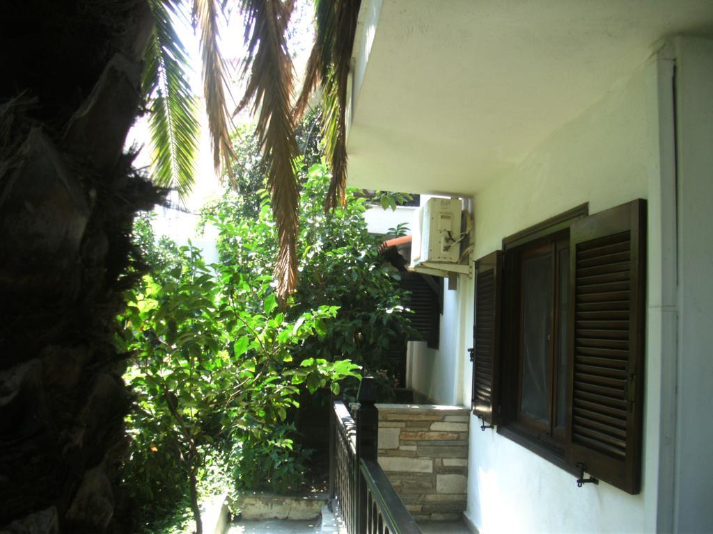 Papatzikos Traditional Guesthouse Néos Marmarás Exterior foto