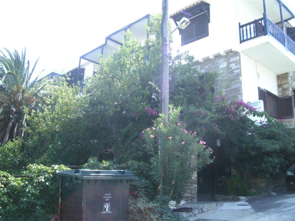 Papatzikos Traditional Guesthouse Néos Marmarás Exterior foto