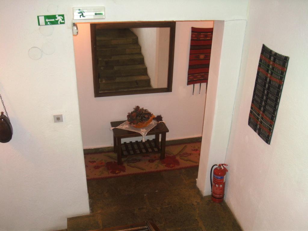 Papatzikos Traditional Guesthouse Néos Marmarás Exterior foto